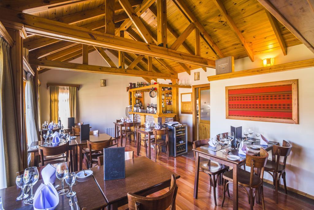 Hosteria Senderos エル・チャルテン エクステリア 写真